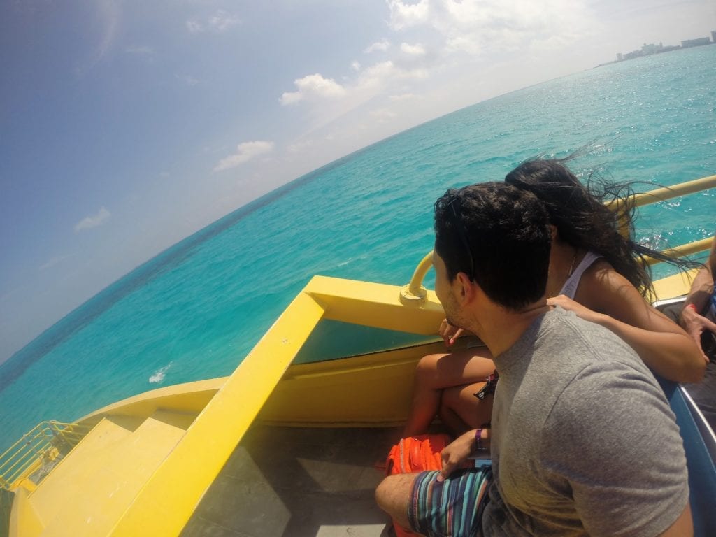 Ferry da Ultramar para Isla Mujeres