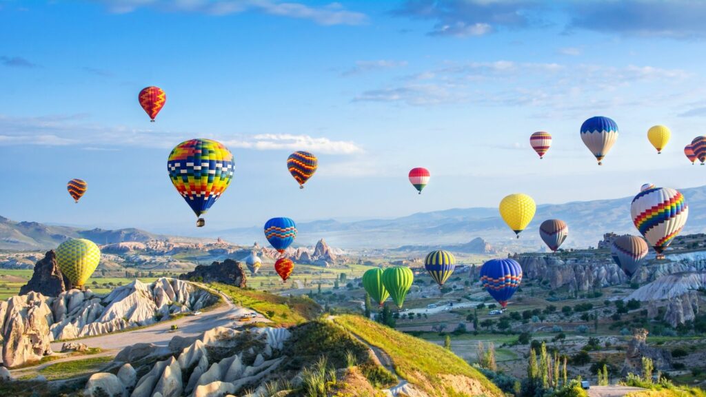 Viagem do mês: 10 destinos para viajar em Maio - Blog Mala de Viagem